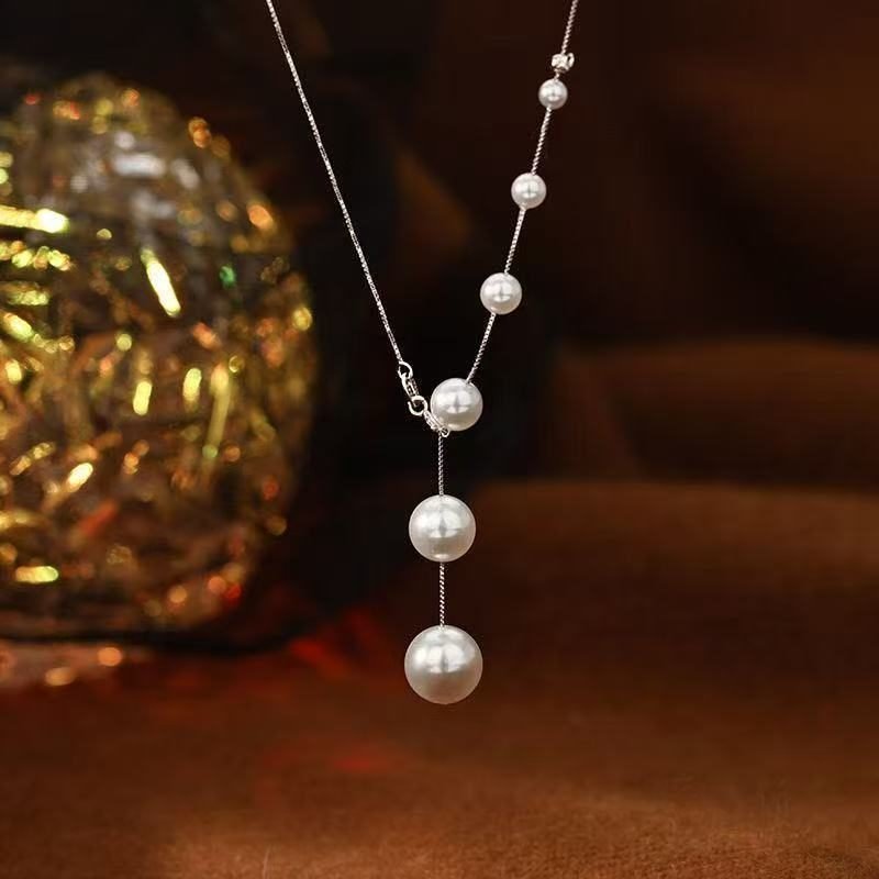 Sutyen pearl drop necklace