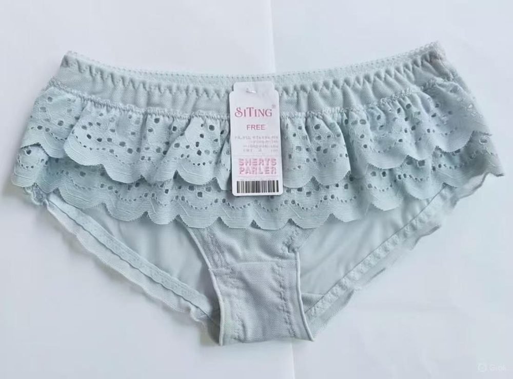 Sutyen sky eyelet ruffle brief