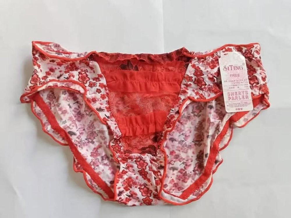 Sutyen red ditsy floral frill brief