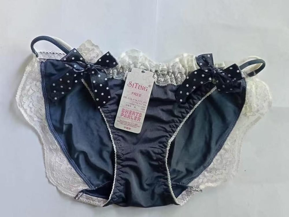 Sutyen navy satin & lace brief