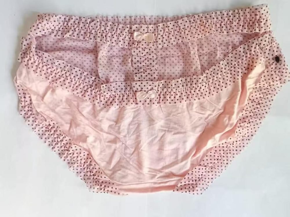 Sutyen pink satin ruffle brief
